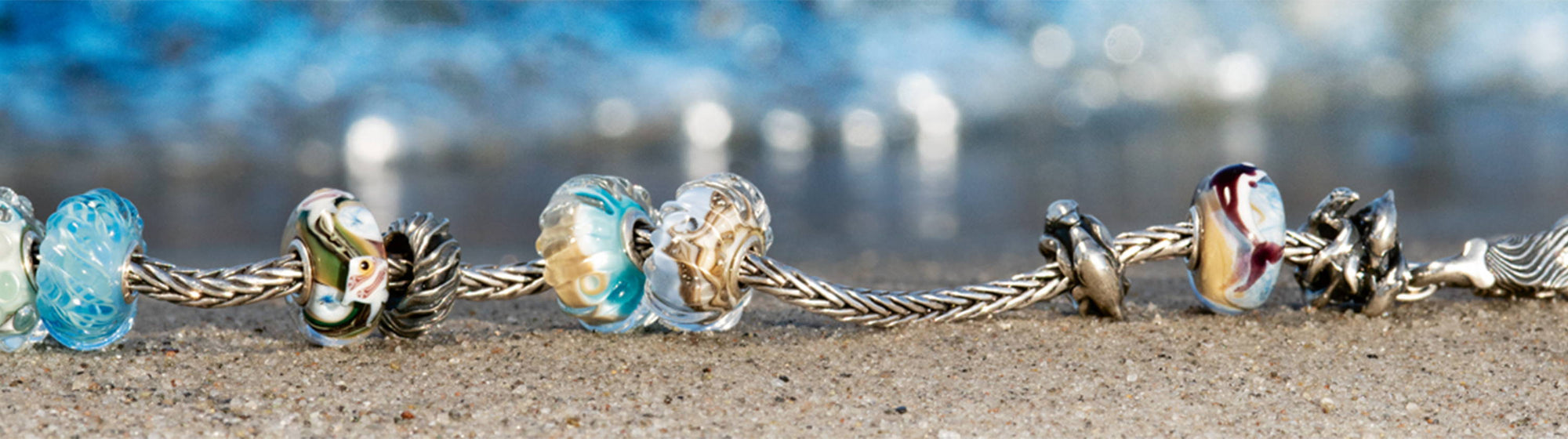 Trollbeads Summer 2022 Preview (Trollbeads Dolphins Delight)