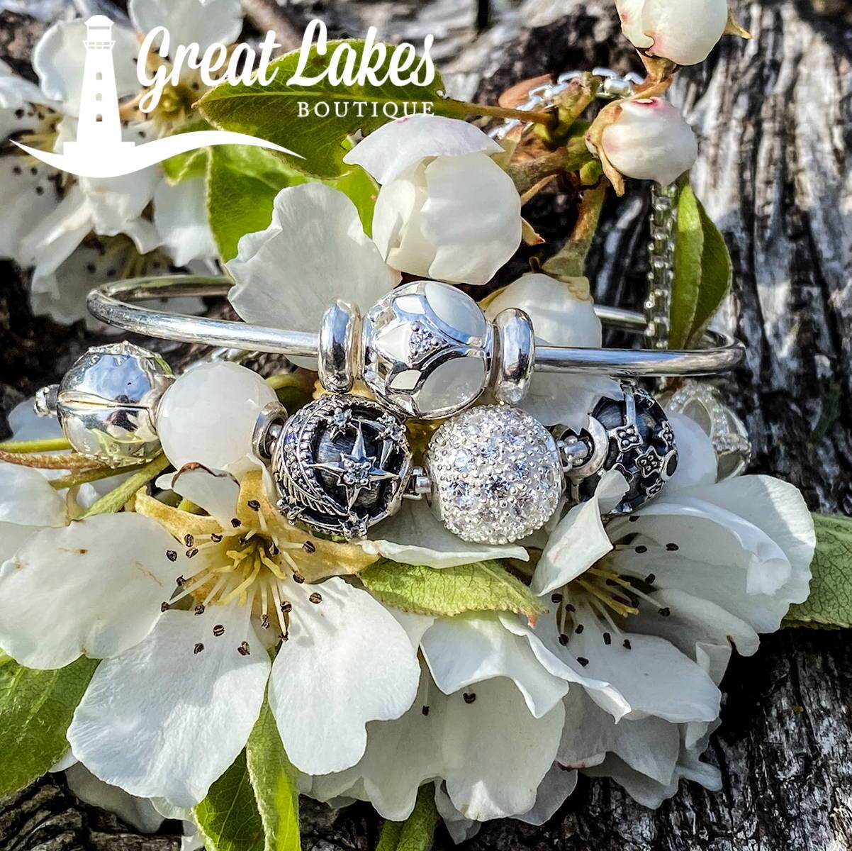 Thomas Sabo Karma Beads Crisp Whites & Oxidized Silver