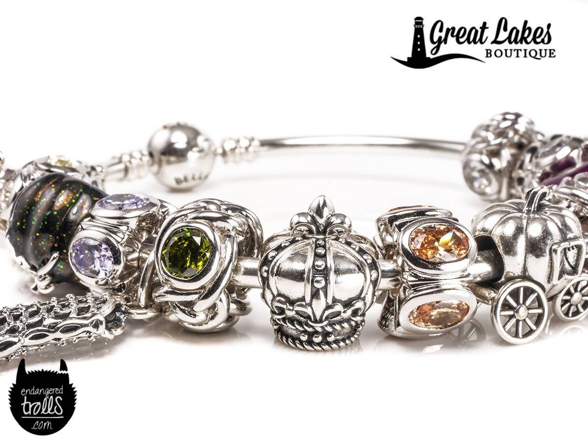 Bella Fascini Fleur de Lis Royal Crown Debuts