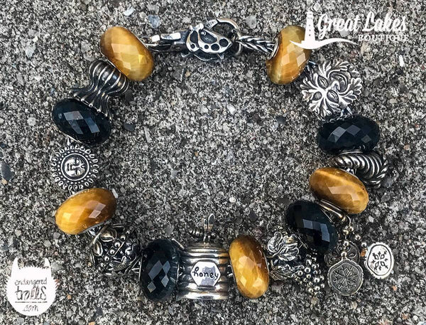 【ご予約品】　trollbeads キャッツアイクオーツ trollbeads キャッツアイクオーツ クォーツ キャッツ アイ