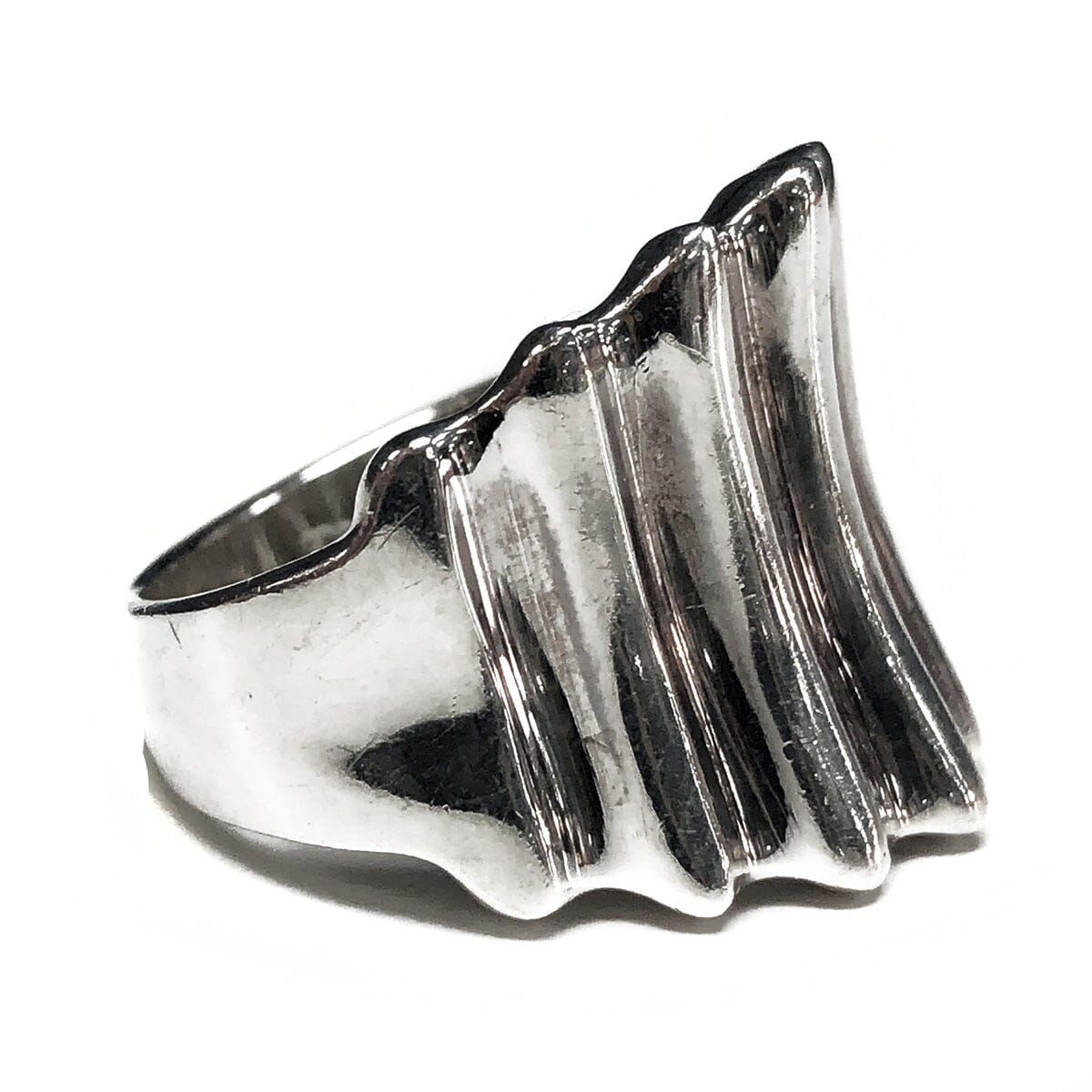 Great Lakes Coin Silver Fluted Cigar Ring