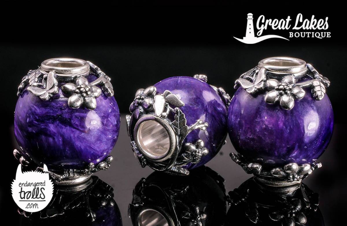 The Palace of Amber Vibrant Violet Debuts