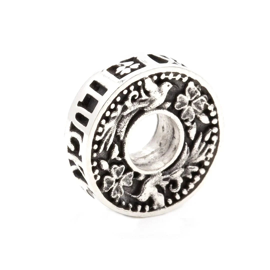 Great Lakes Boutique Preloved Black Raven Beads Wish Coin Luck