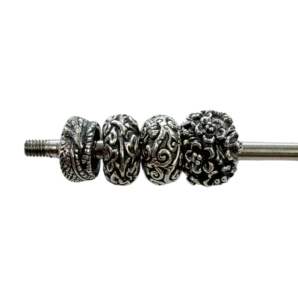 Great Lakes Boutique Preloved Black Raven Beads Group 1