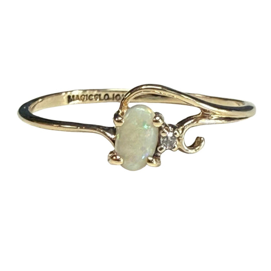 10k Gold Opal & Diamond Ring