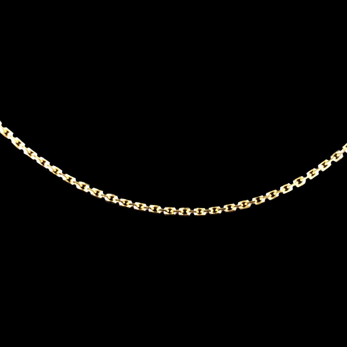 Great Lakes Boutique 14k Yellow Gold Diamond Cut Cable Necklace