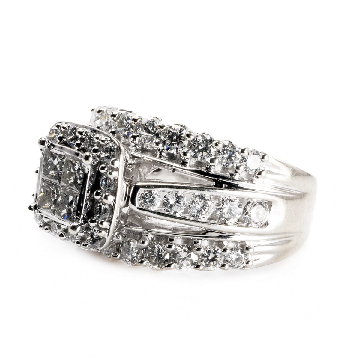Great Lakes Boutique 14 k White Gold Princessa Diamond Ring