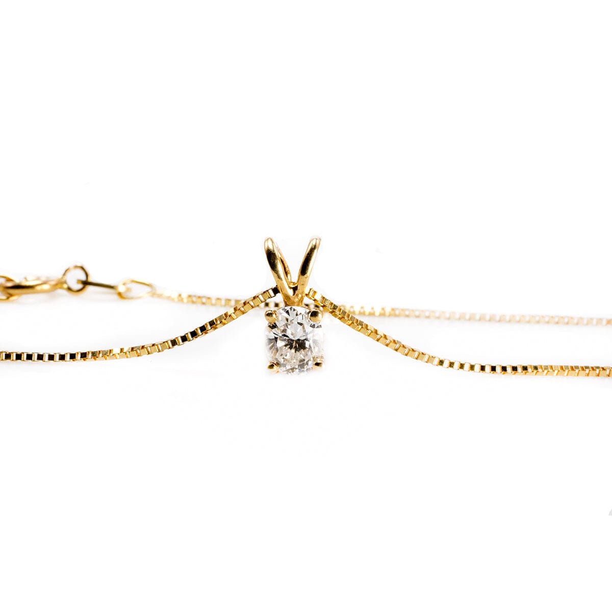 Great Lakes Boutique 14 k Yellow Gold Diamond Solitaire Pendant &amp; Necklace