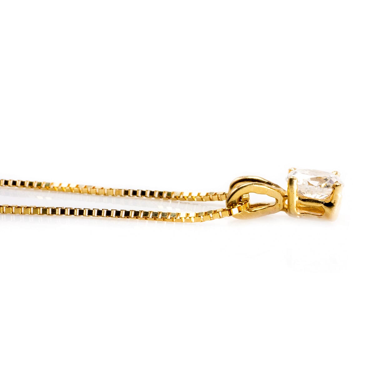 Great Lakes Boutique 14 k Yellow Gold Diamond Solitaire Pendant &amp; Necklace