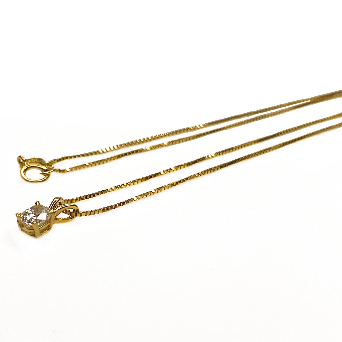 Great Lakes Boutique 14 k Yellow Gold Diamond Solitaire Pendant &amp; Necklace