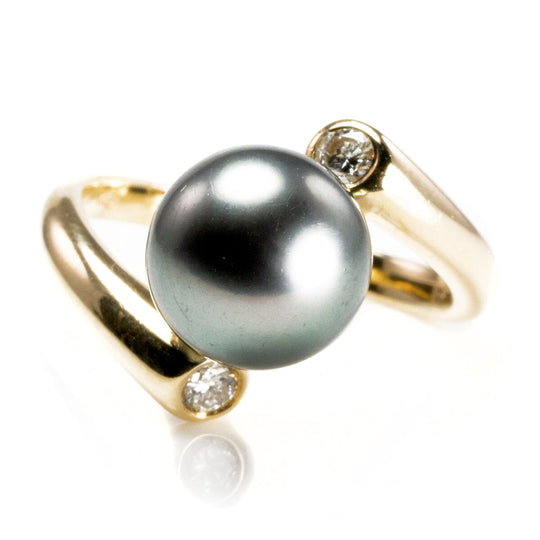 14 k Gold Diamond & Tahitian Pearl Ring