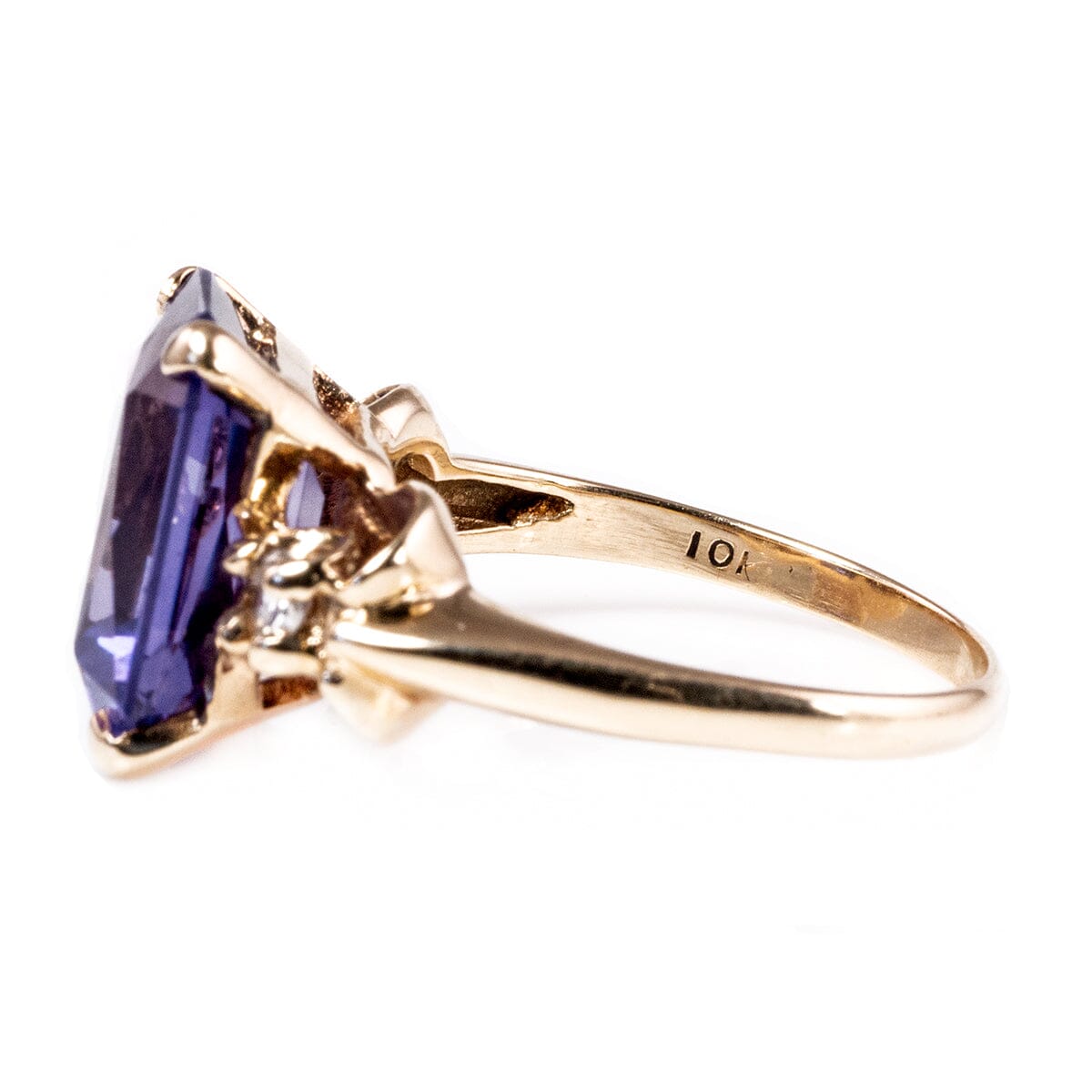 Great Lakes Boutique 10 k Gold Alexandrite Ring