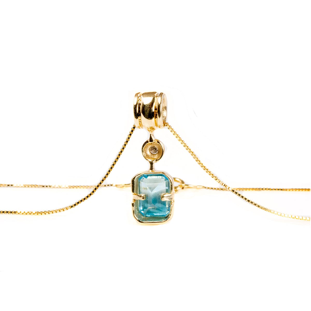 Great Lakes Boutique 14 k Gold Aquamarine &amp; Diamond Necklace