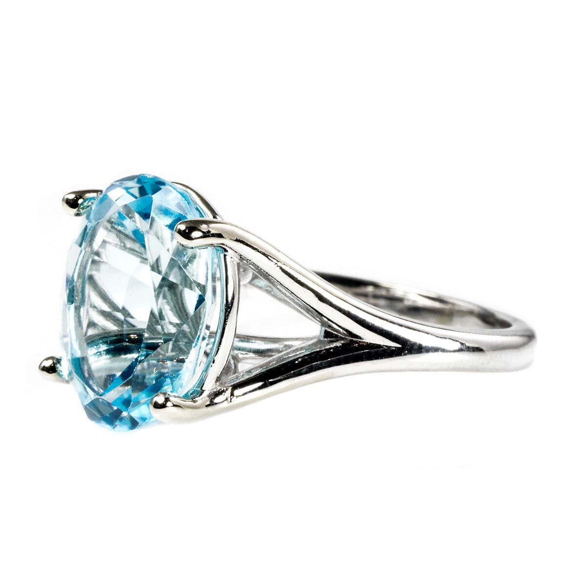 Great Lakes Boutique 14 k White Gold &amp; Blue Topaz Ring