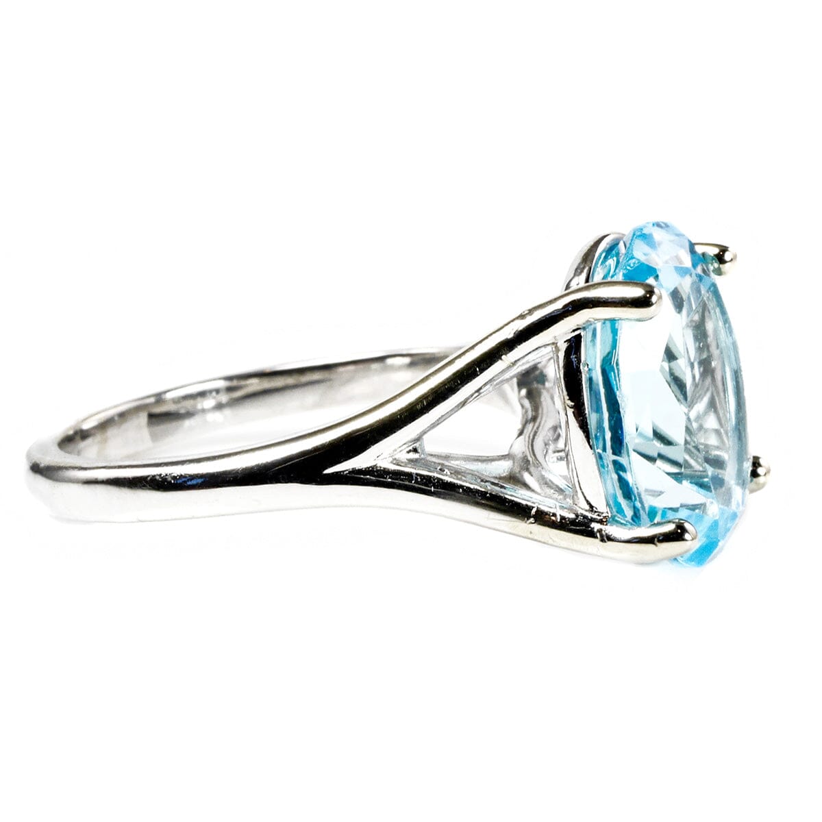 Great Lakes Boutique 14 k White Gold &amp; Blue Topaz Ring