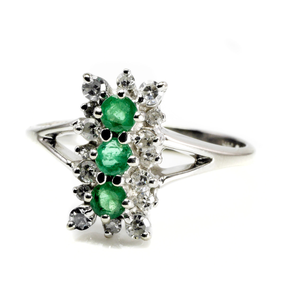 Great Lakes Boutique 14 k White Gold Diamond and Emerald Ring