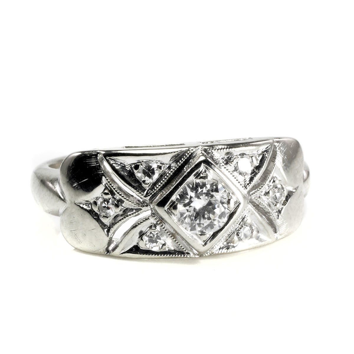 Great Lakes Boutique Vintage 14 k White Gold Diamond Fashion Ring