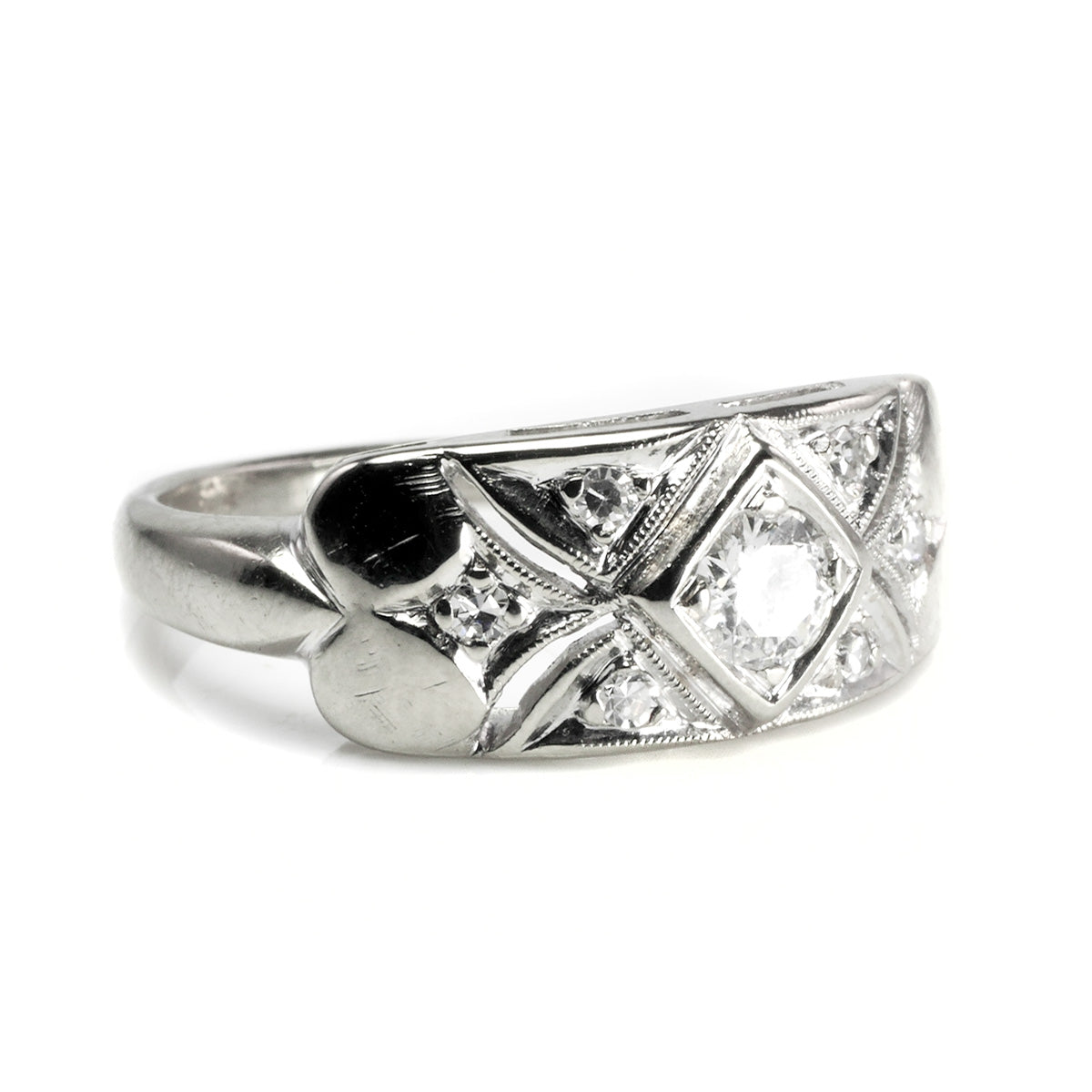 Great Lakes Boutique Vintage 14 k White Gold Diamond Fashion Ring