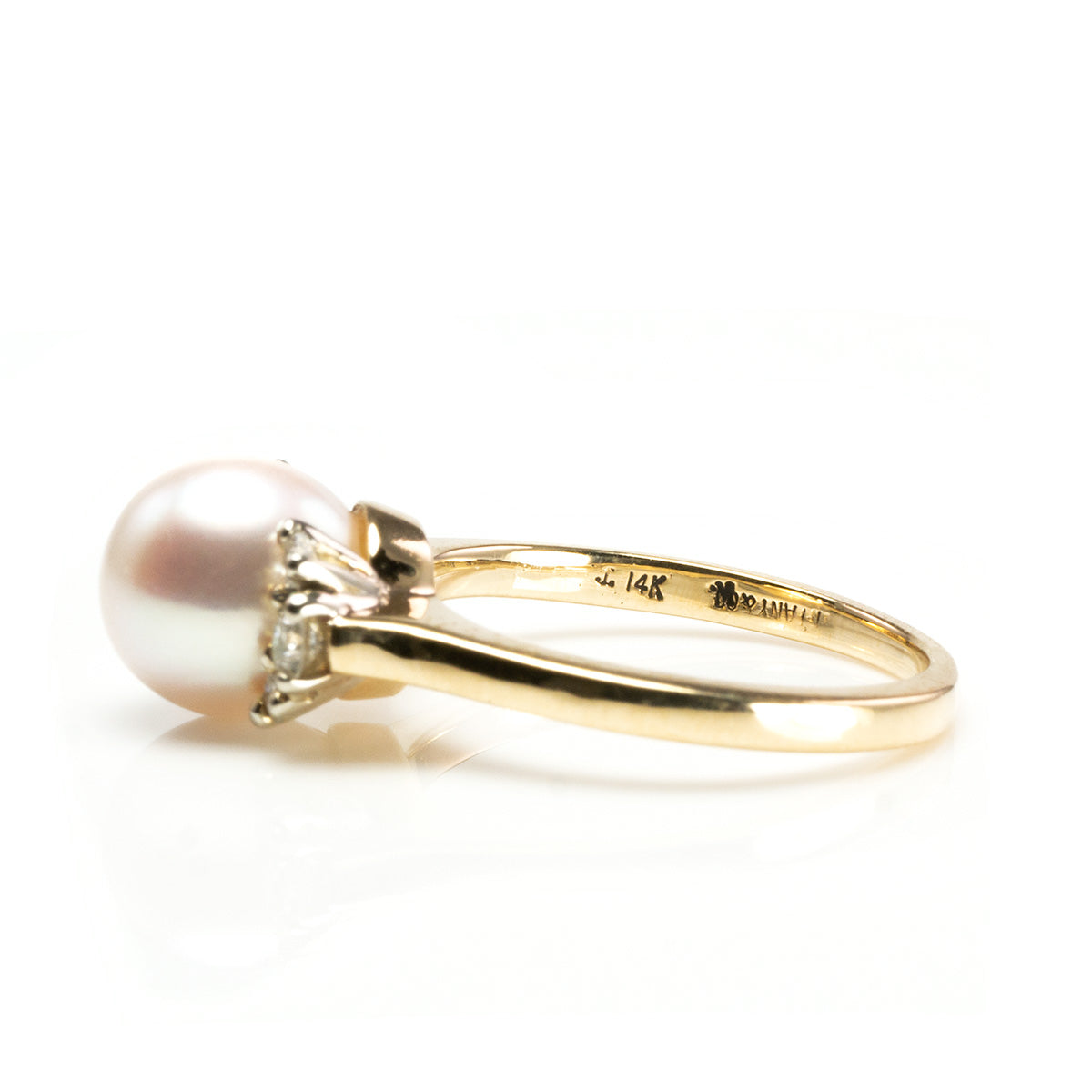 Great Lakes Boutique 14 k Yellow Gold Pearl &amp; Diamond Ring