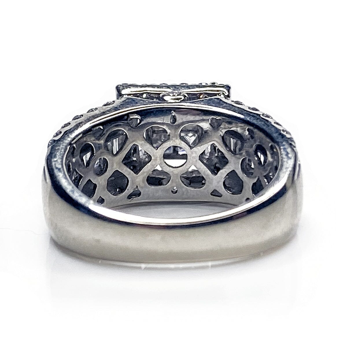 Great Lakes Boutique 14k White Gold Princessa Halo Diamond Ring