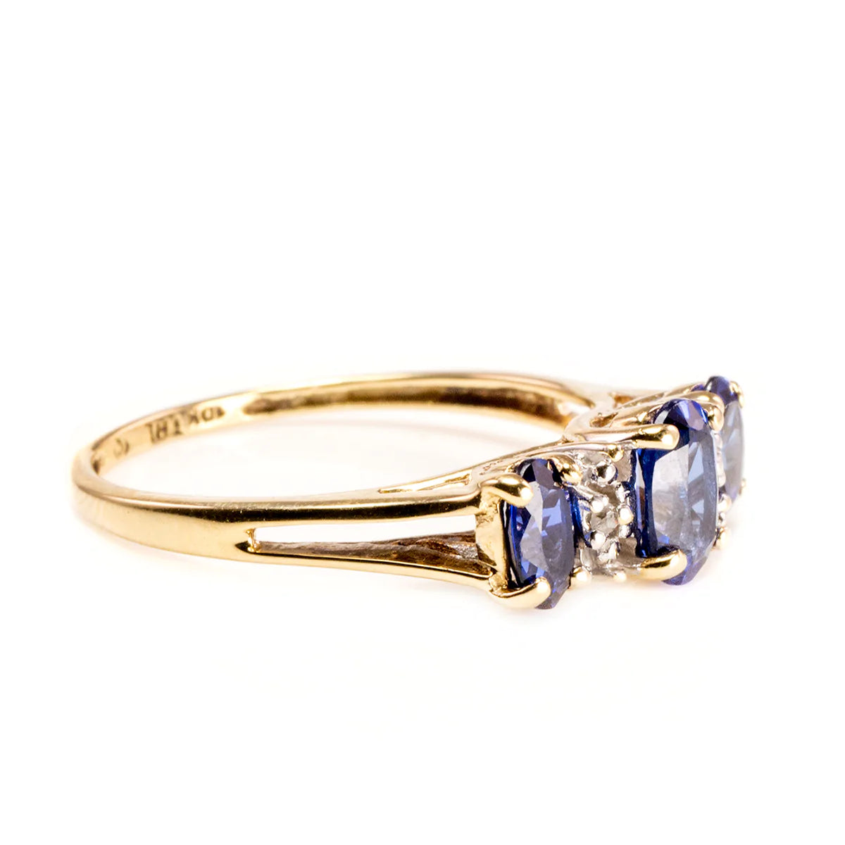 Great Lakes Boutique 10 k Yellow Gold Sapphire and Diamond Ring