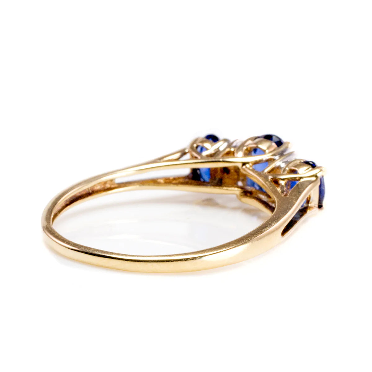 Great Lakes Boutique 10 k Yellow Gold Sapphire and Diamond Ring