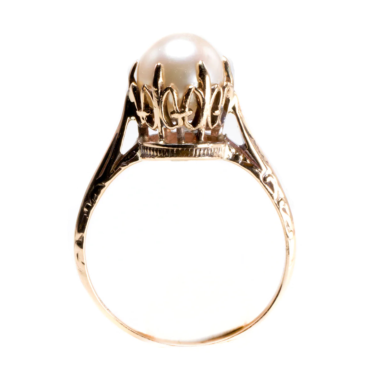 Great Lakes Boutique 10 k Yellow Gold Pearl Ring