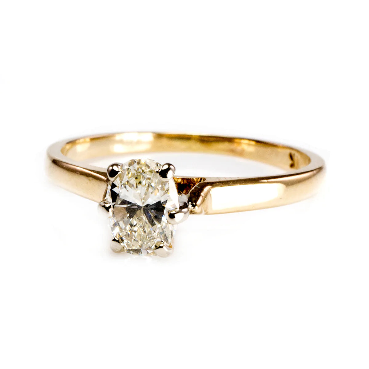 Great Lakes Boutique 14 k Yellow Gold Solitaire Diamond Ring