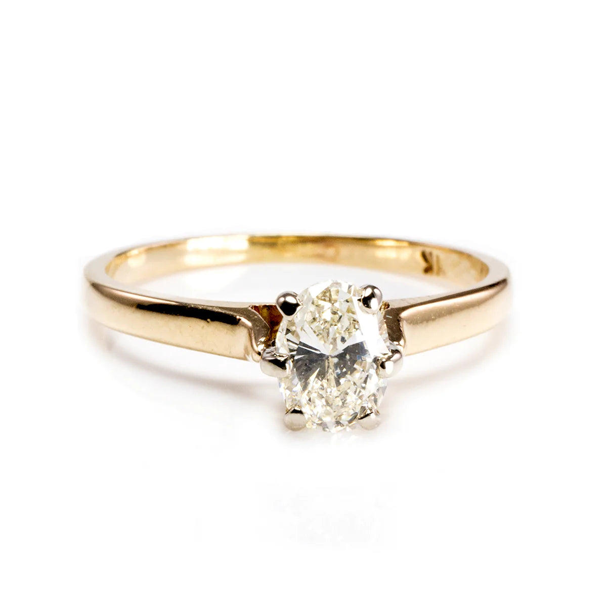 Great Lakes Boutique 14 k Yellow Gold Solitaire Diamond Ring