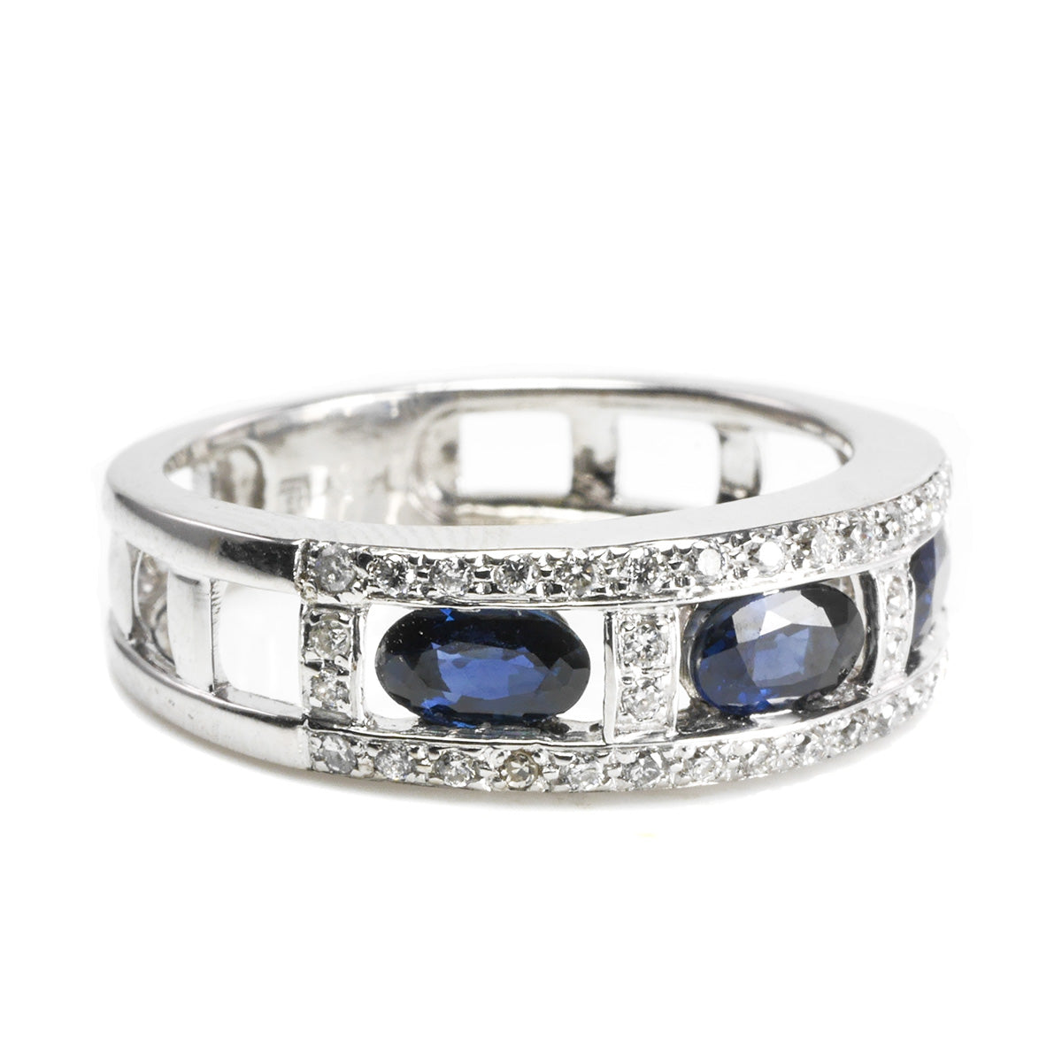 Great Lakes Boutique 14 k White Gold Sapphire and Diamond Ring