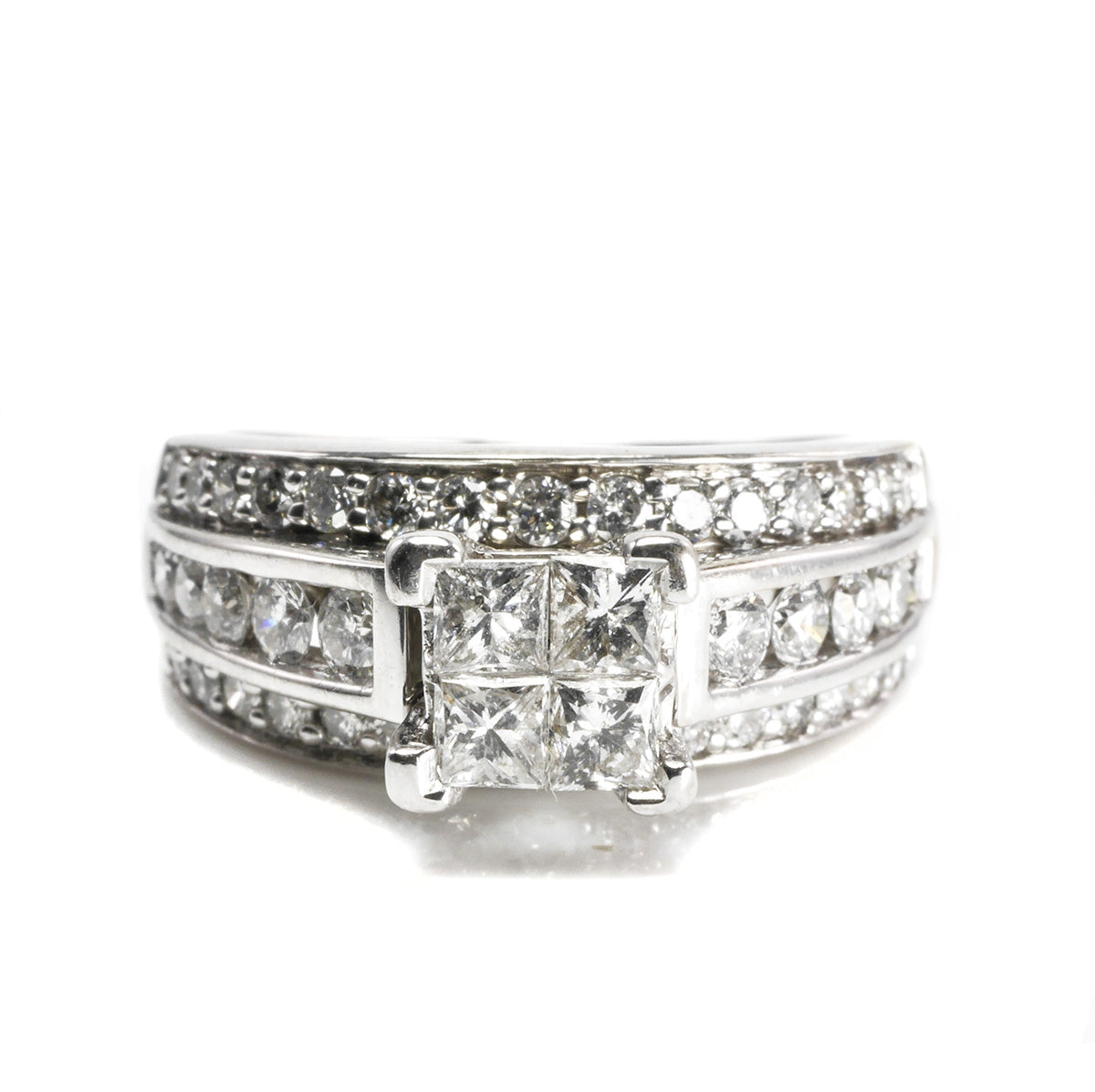 Great Lakes Boutique 14 k White Gold Princess Diamond Ring