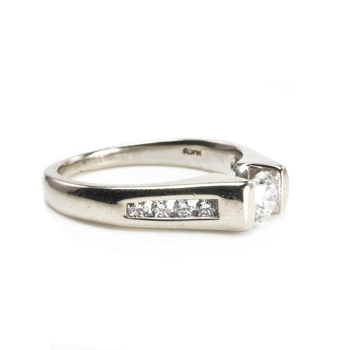 Great Lakes Boutique 14 k White Gold Diamond Ring