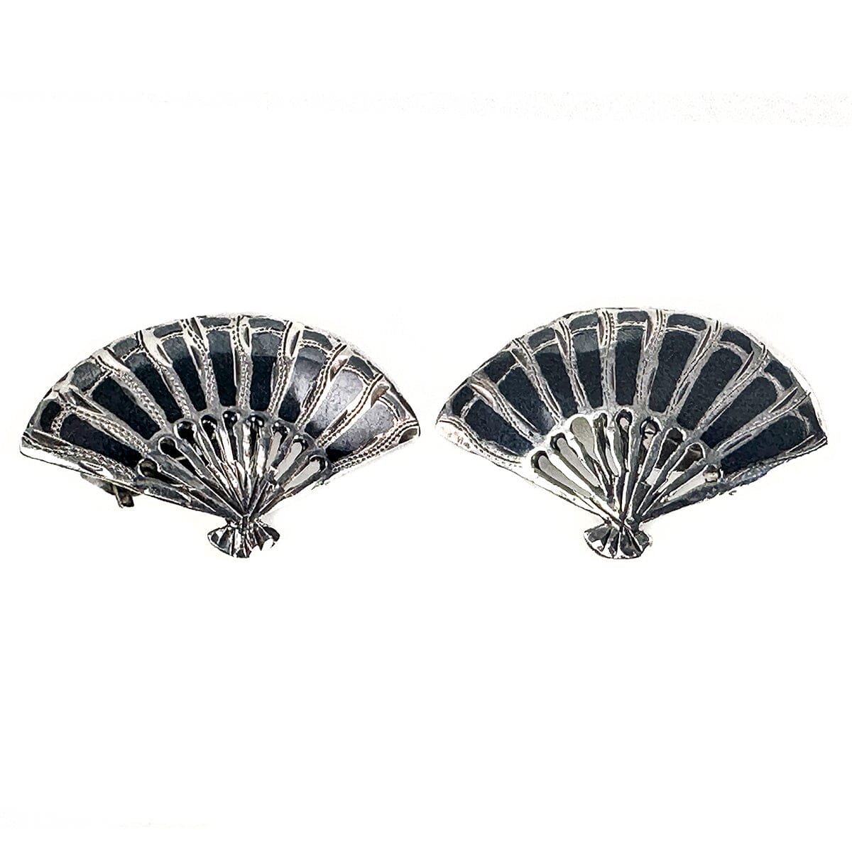 Great Lakes Boutique Silver Siamese Fan Earrings (Clips)