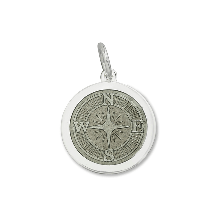 Lola Lola Compass Rose Pendant