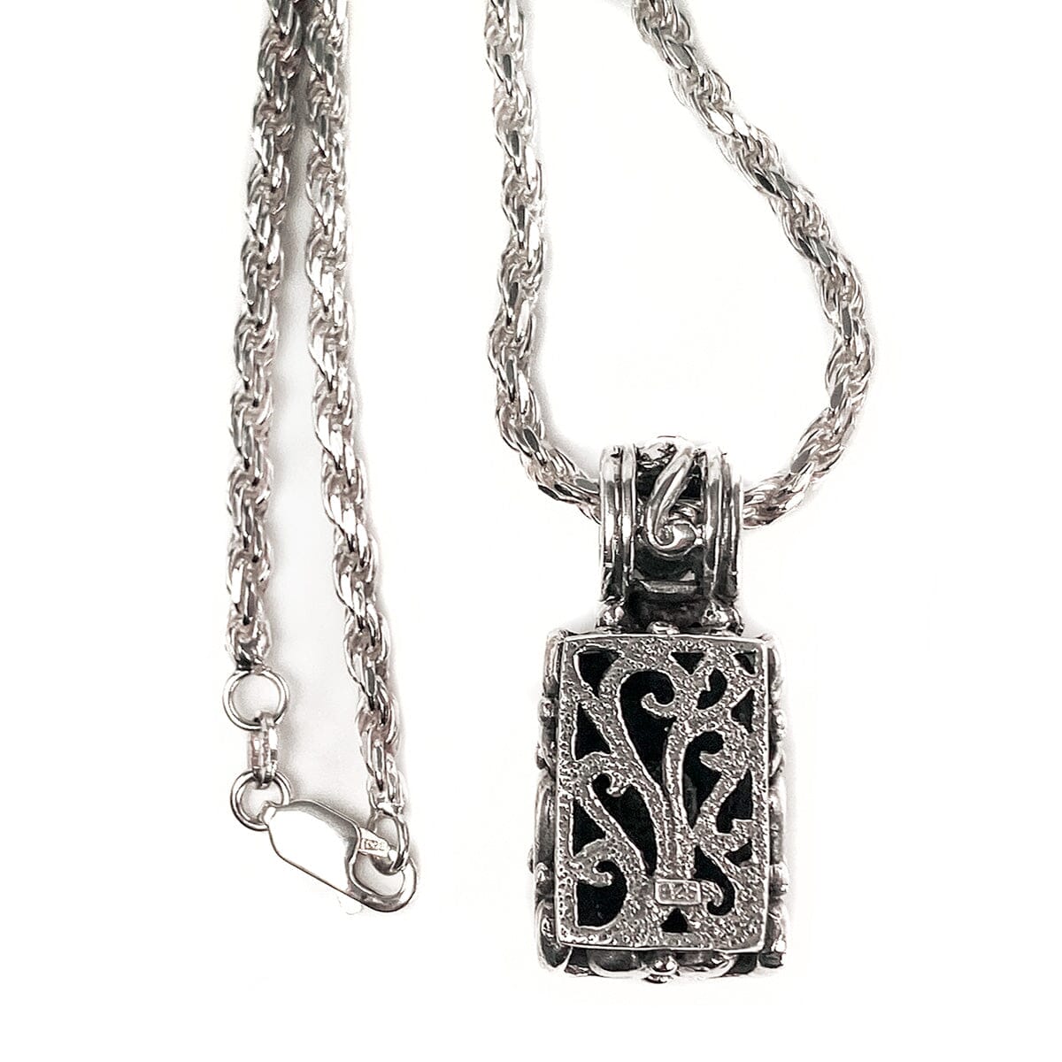 Great Lakes Boutique Silver Rope Necklace with Black Onyx Pendant