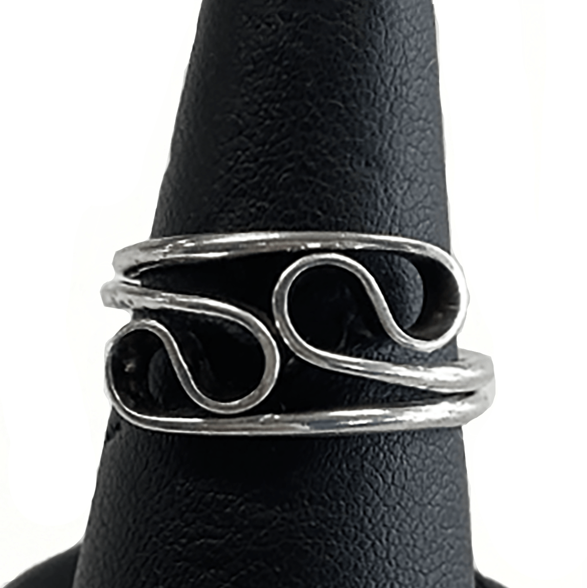 Great Lakes Boutique Abstract Silver Ring