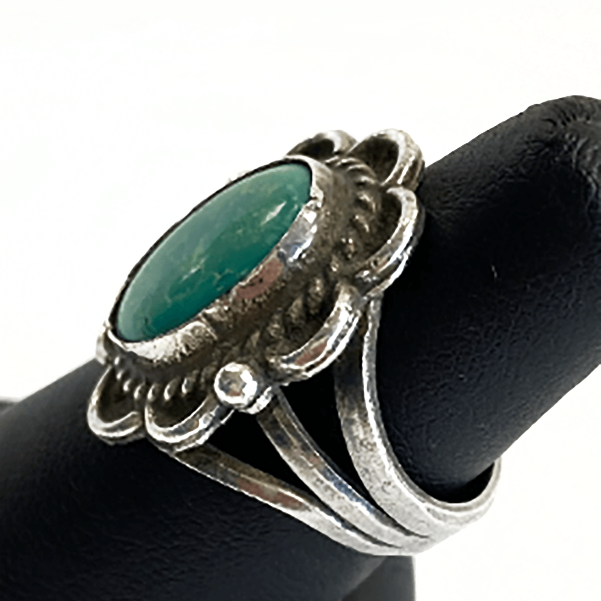 Great Lakes Boutique Native American Sterling Silver &amp; Turquoise Ring
