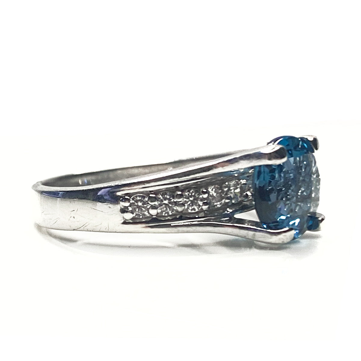 Great Lakes Boutique Silver &amp; Blue Topaz Diamond Ring