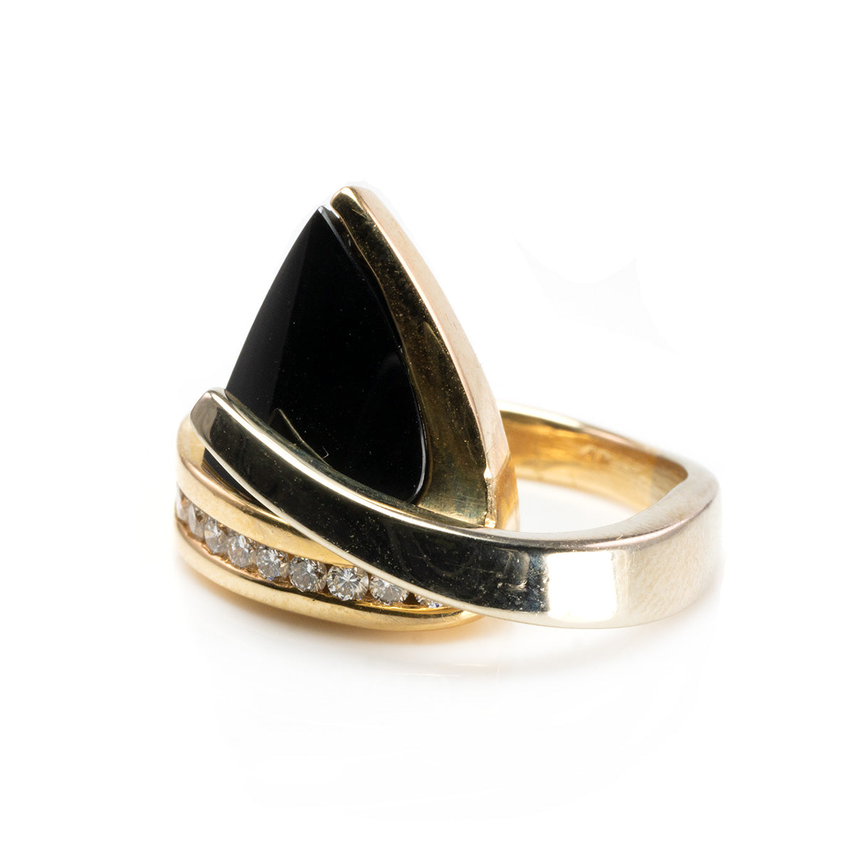 Great Lakes Boutique 14 k Yellow Gold Black Onyx &amp; Diamond Fashion Ring