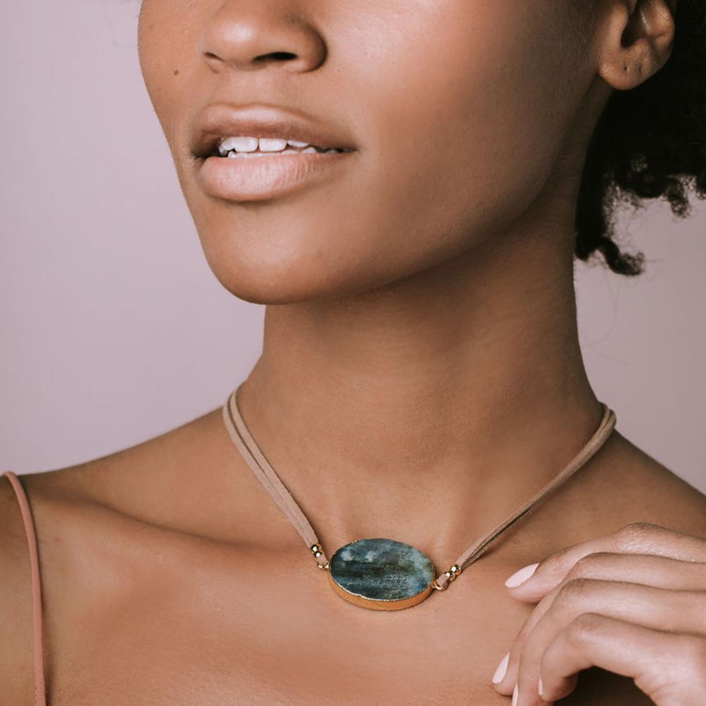 Scout Curated Wears Suede Stone Wrap Labradorite &amp; Gold (Stone of Magic)